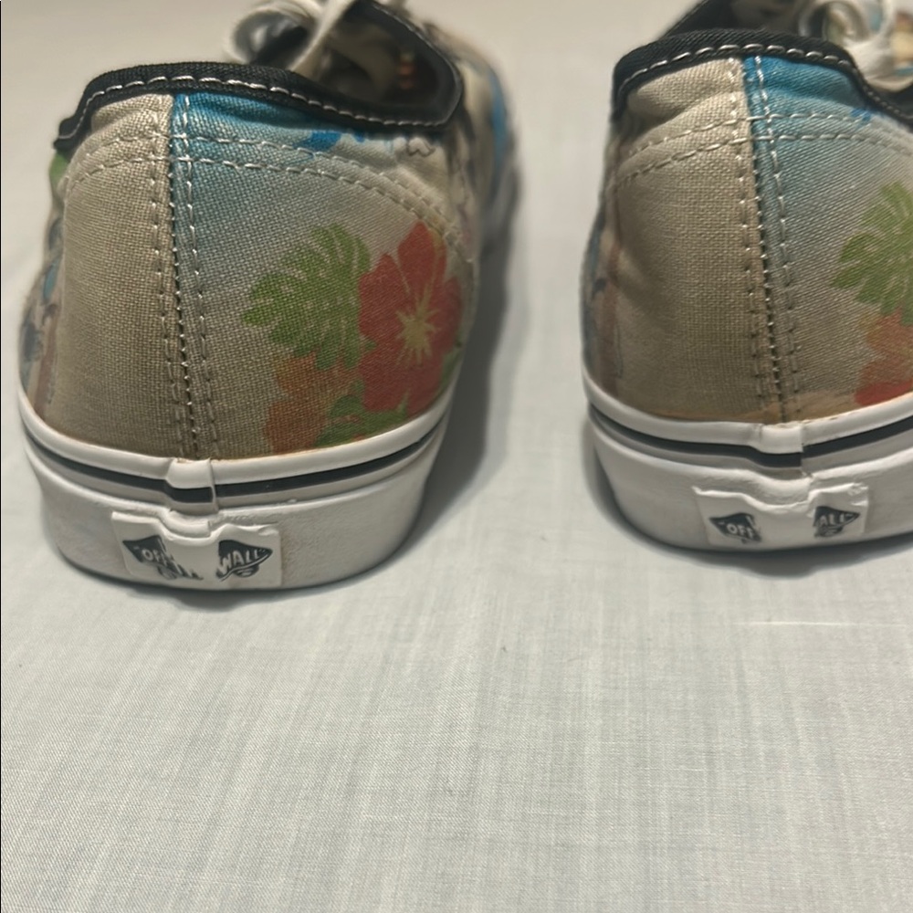 Vans Disney Authentic Mickey Mouse Aloha Patterned Sneakers - Picture 3 of 11